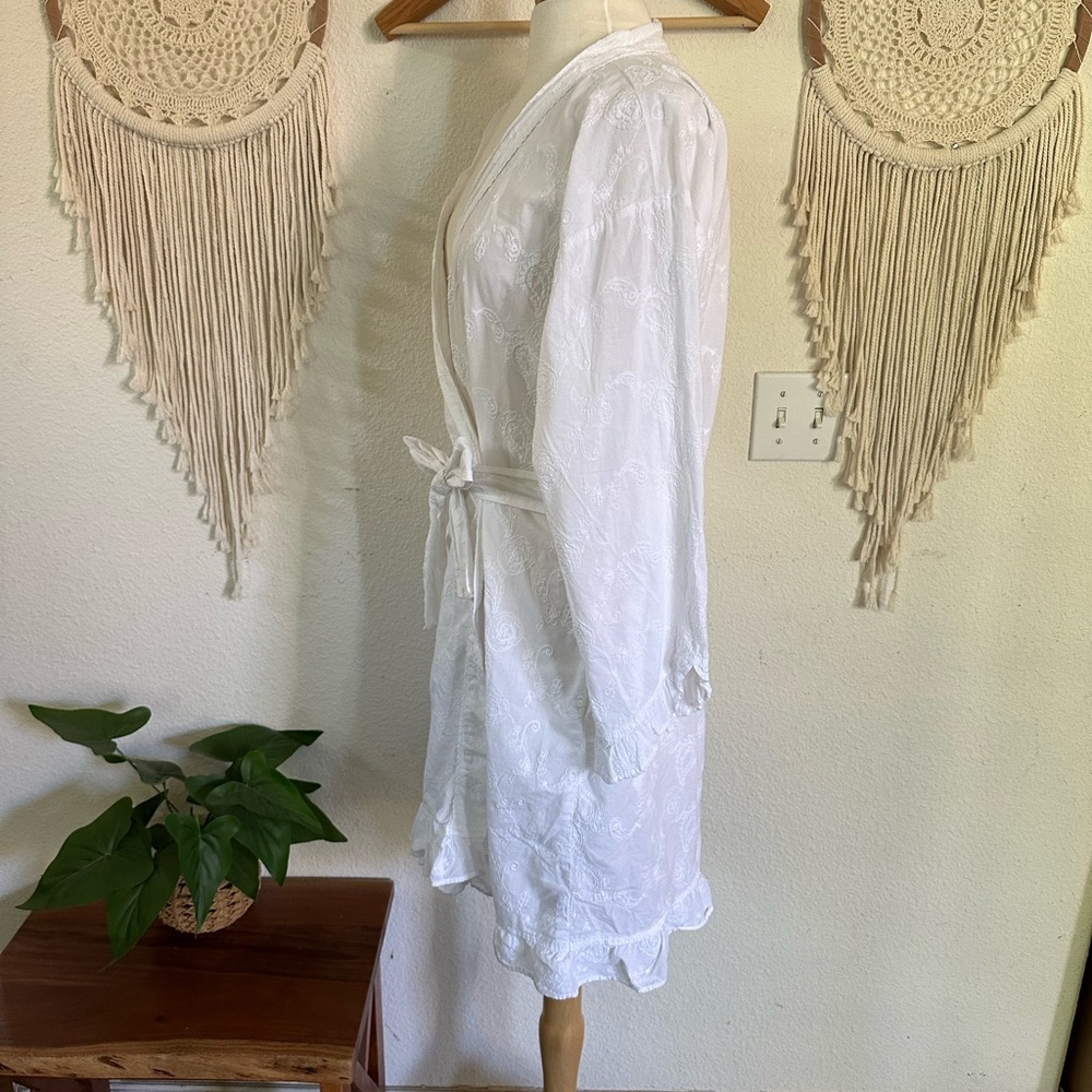 Plum pretty sugar crisp white embroidered detail tie waist robe pockets XL - Picture 4 of 7